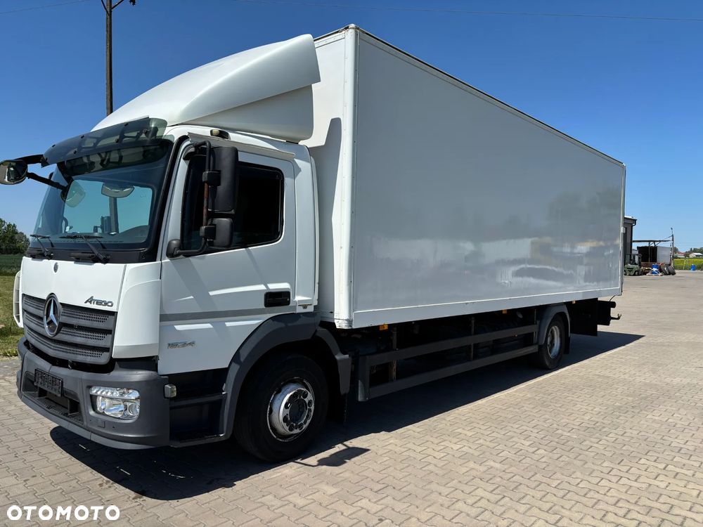 Mercedes-Benz ATEGO 1524  EURO 6 (1527, 1530) kontener z windą , kabina przeedłużana  z łóżkiem składanym - 2
