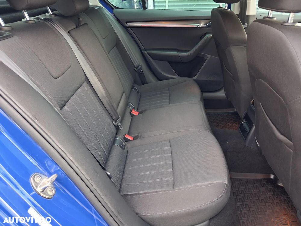 Skoda Octavia 1.5 TSI ACT DSG Ambition - 34