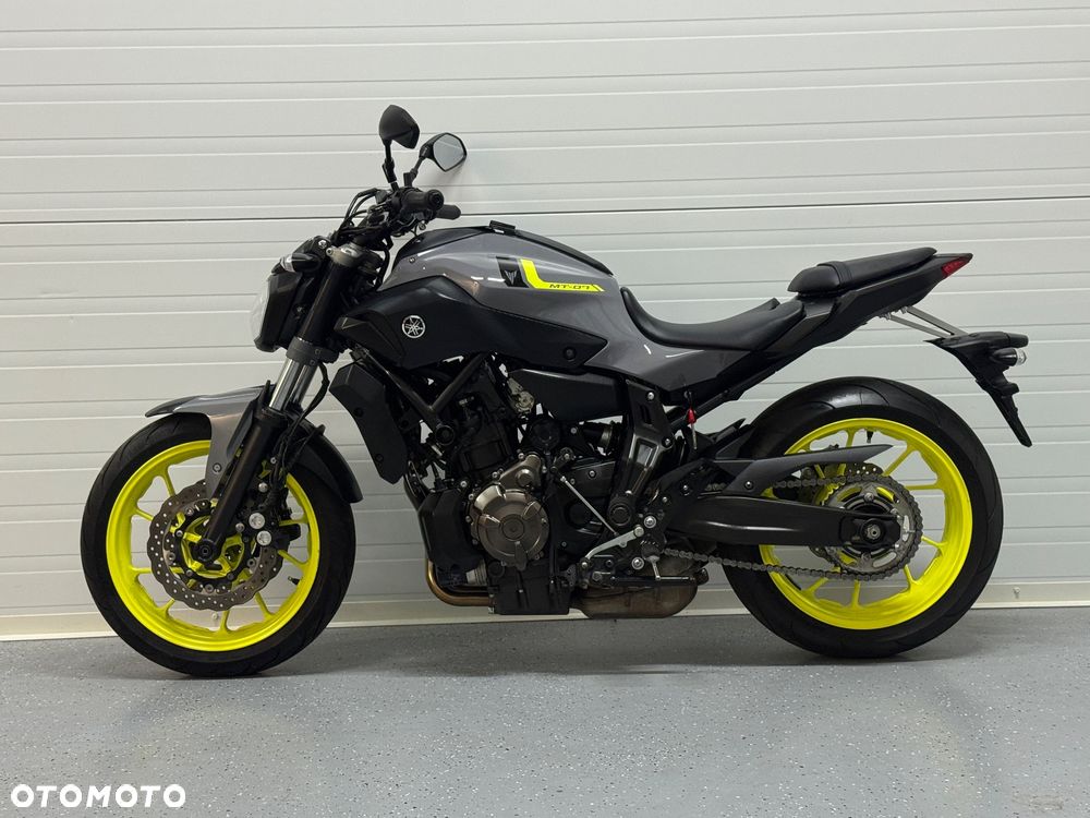 Yamaha MT - 10