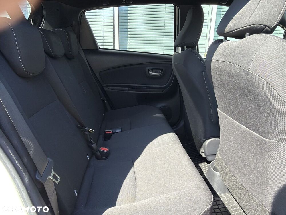 Toyota Yaris 1.5 Selection - 8