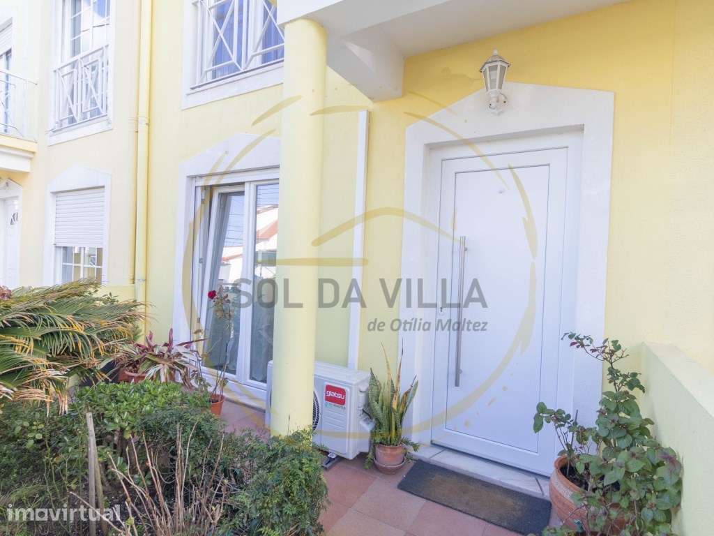 Moradia em Banda T3 c/sótão - remodelada - 365.000€ - Grande imagem: 2/36