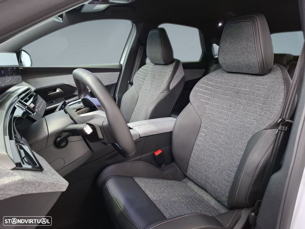 Peugeot 3008 1.6 Plug-in Hybrid Allure e-DCS7 - 9