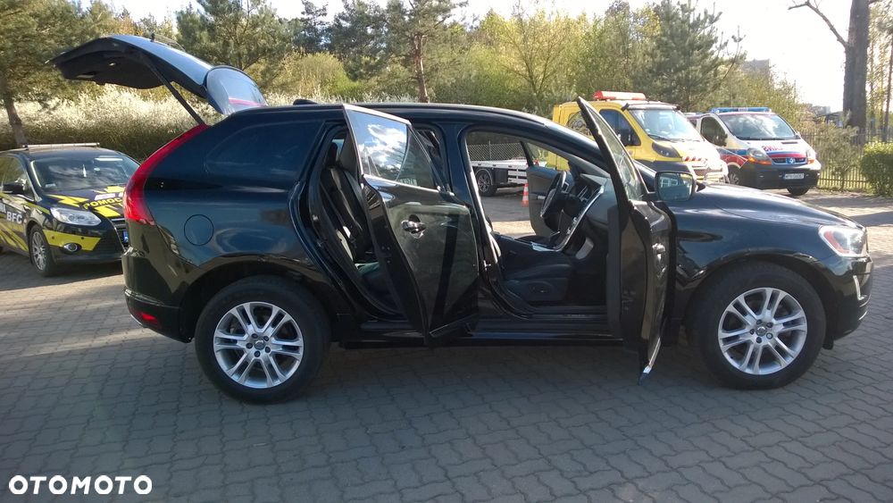 Volvo XC 60 T5 AWD Geartronic Momentum - 19