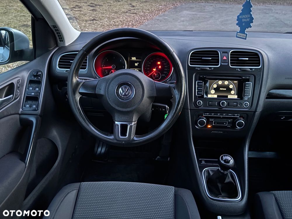 Volkswagen Golf - 14