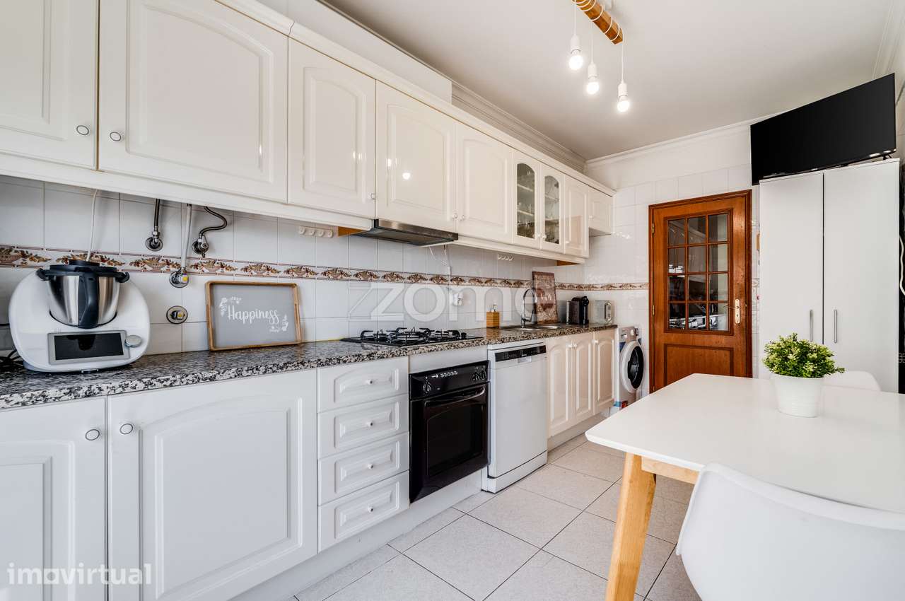 Apartamento T2 + 1 em Lagoa - Grande imagem: 5/33