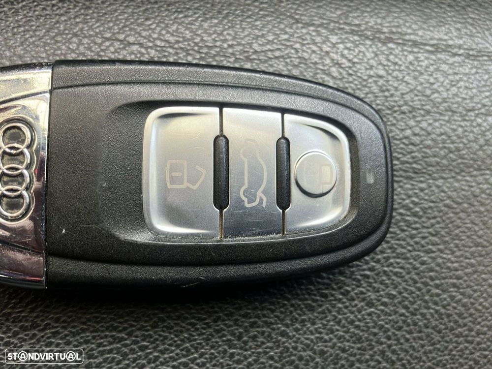 Audi A6 Avant 2.0 TDi Advance S tronic - 21