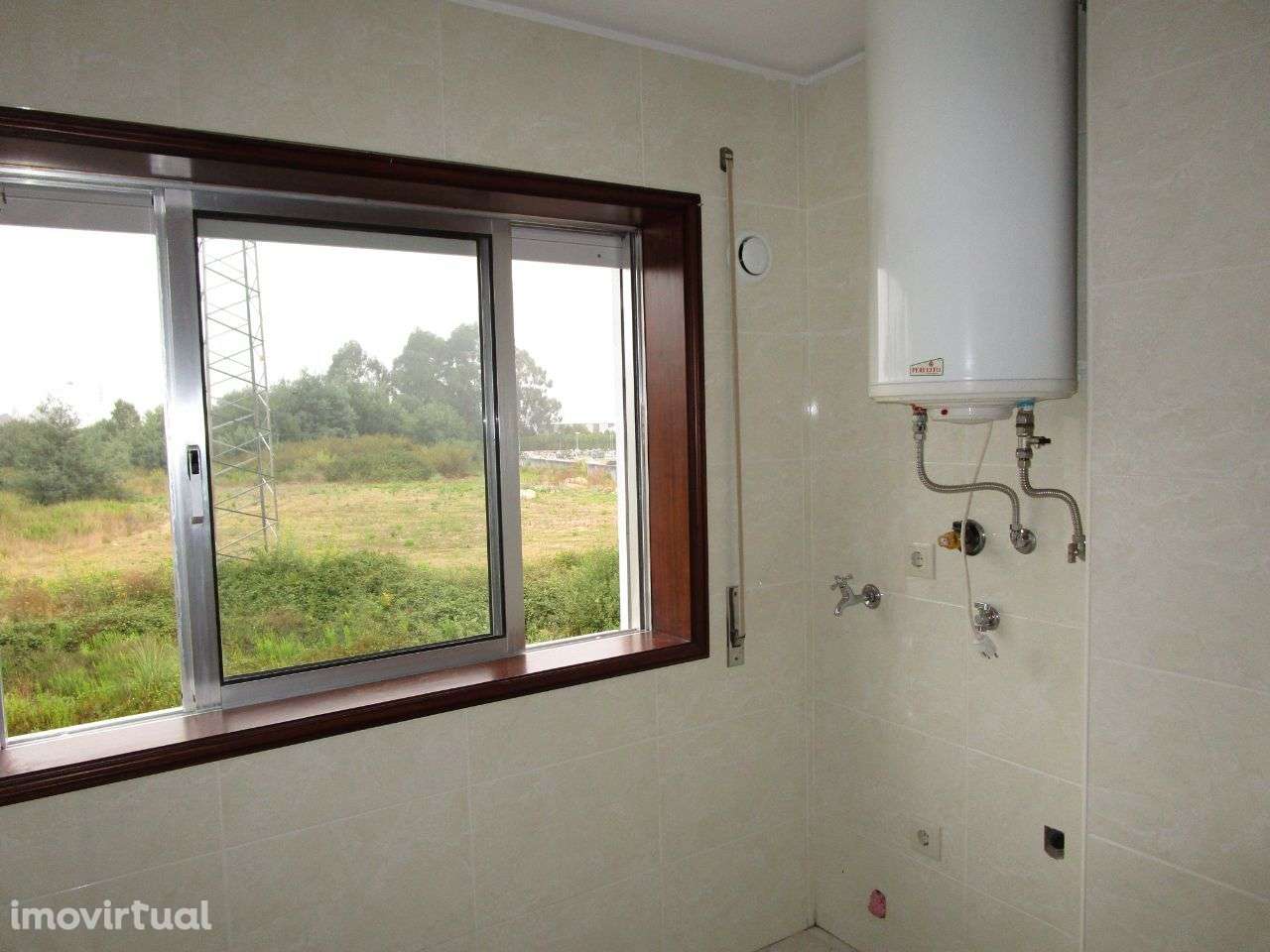 T1+1 para arrendamento em Pedroso - Gaia - Grande imagem: 3/11