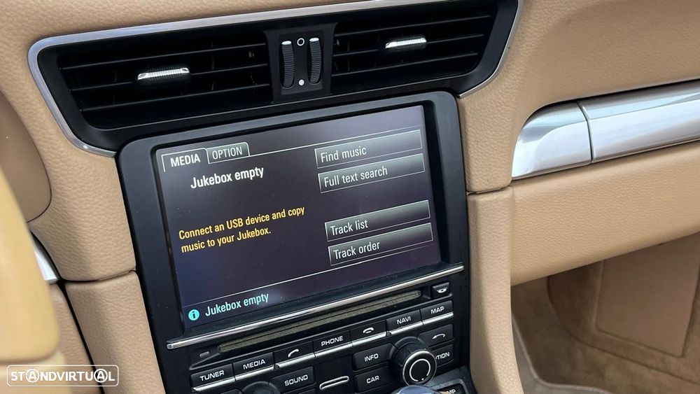 Porsche 911 Série G - 14