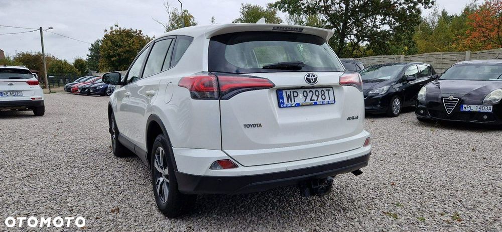 Toyota RAV4 - 9