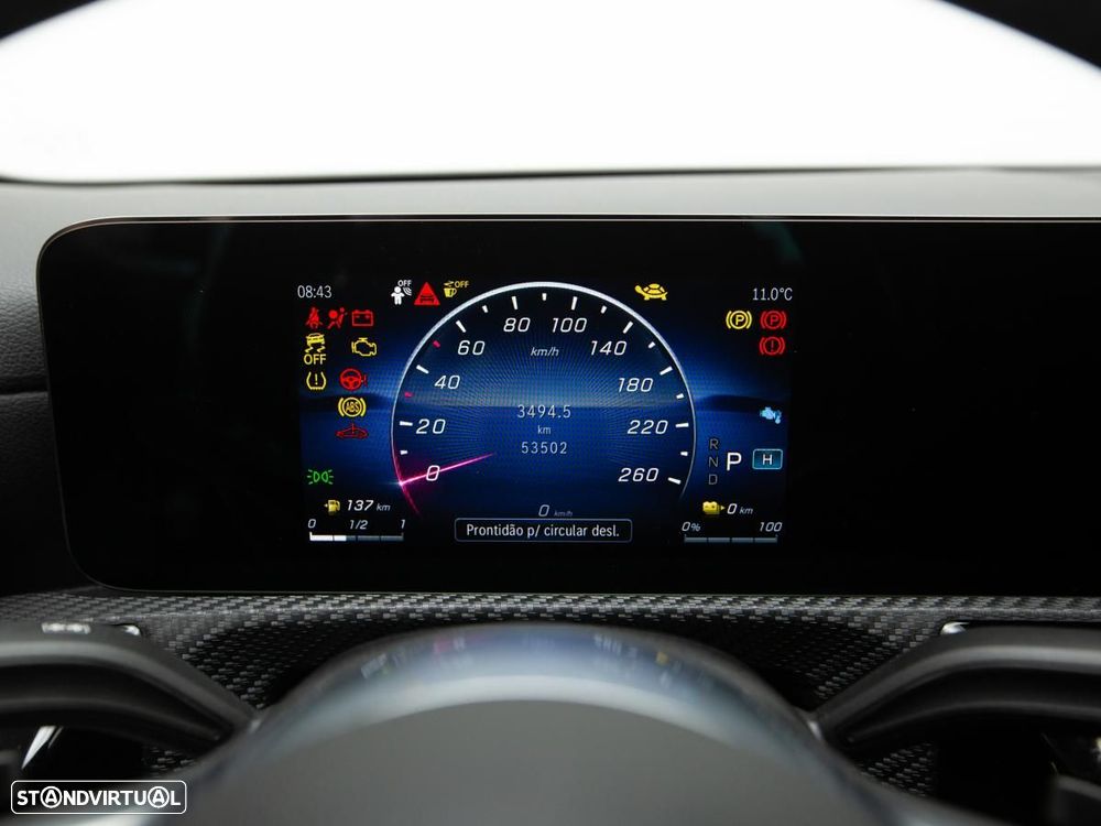 Mercedes-Benz A 250 e — fotografia 21
