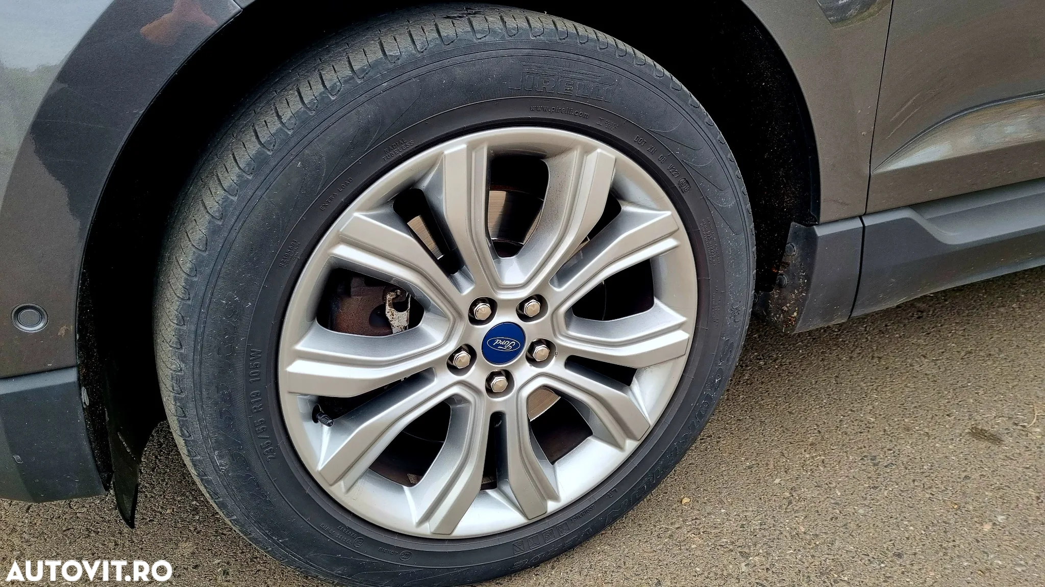 Ford Edge - 16