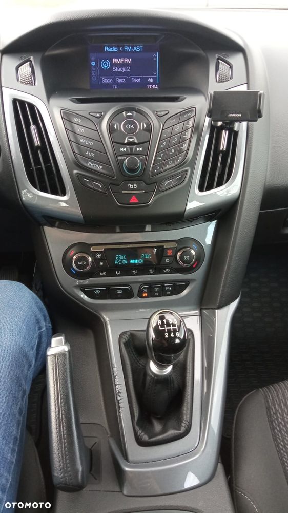 Ford Focus 1.0 EcoBoost STart-Stopp-System TITANIUM - 13