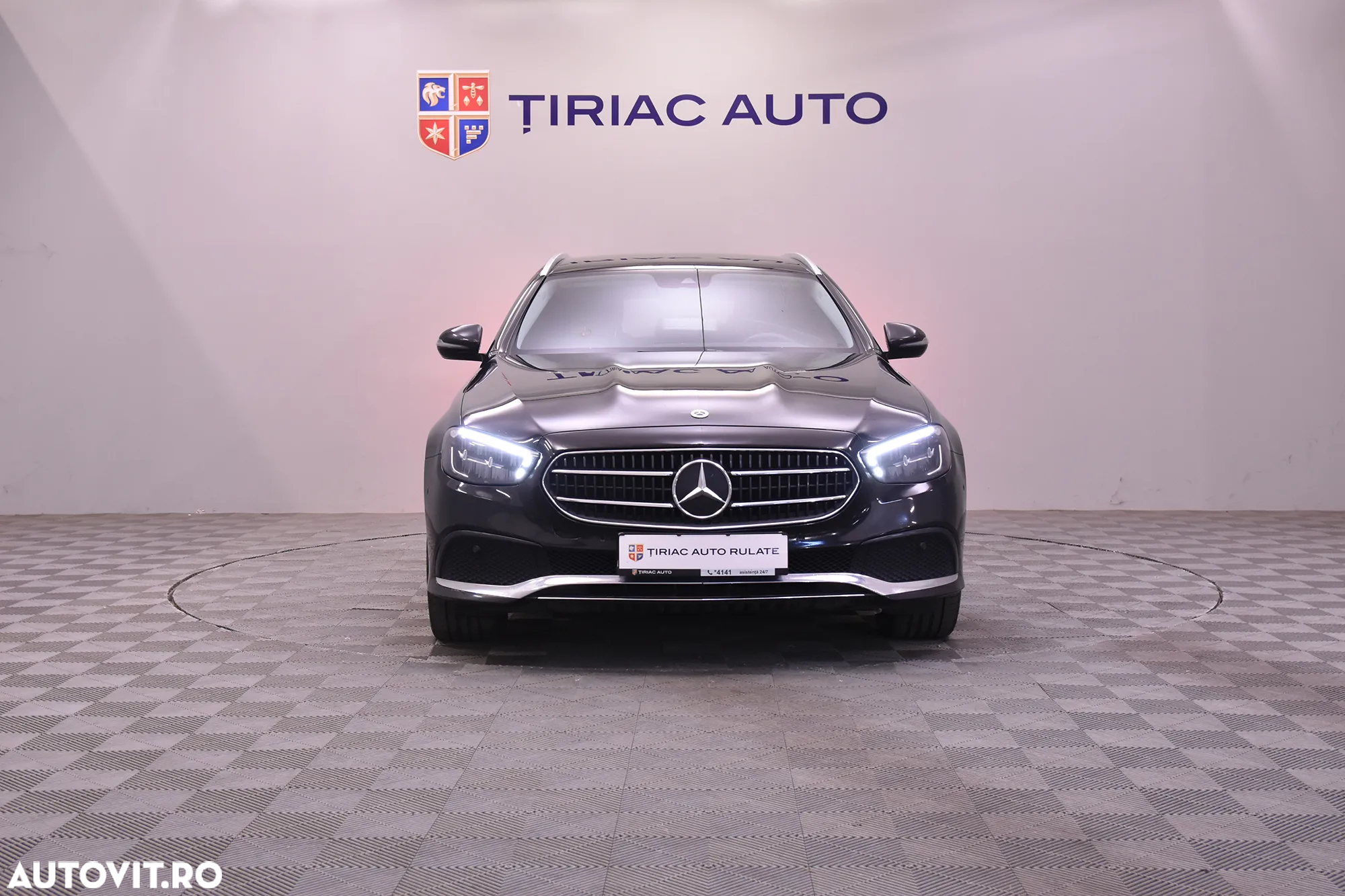 Mercedes-Benz E 300 de T 9G-TRONIC - 8