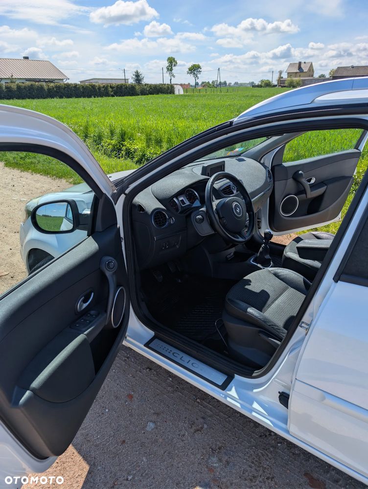 Renault Clio 1.5 dCi Dynamique - 16