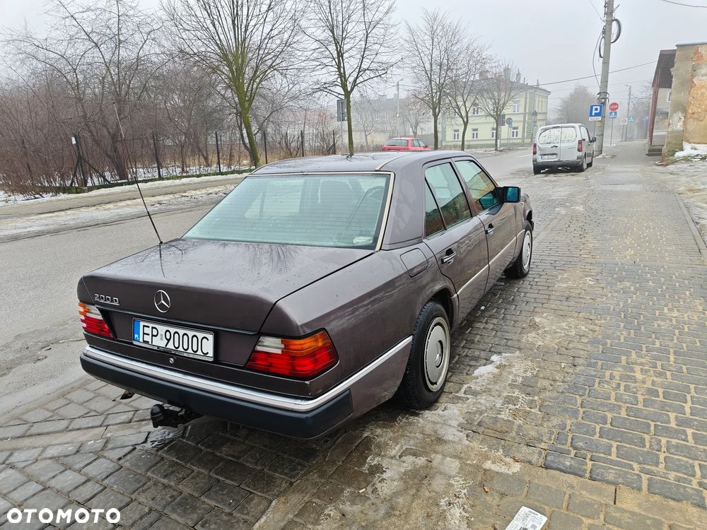 Mercedes-Benz W124 (1984-1993) - 9