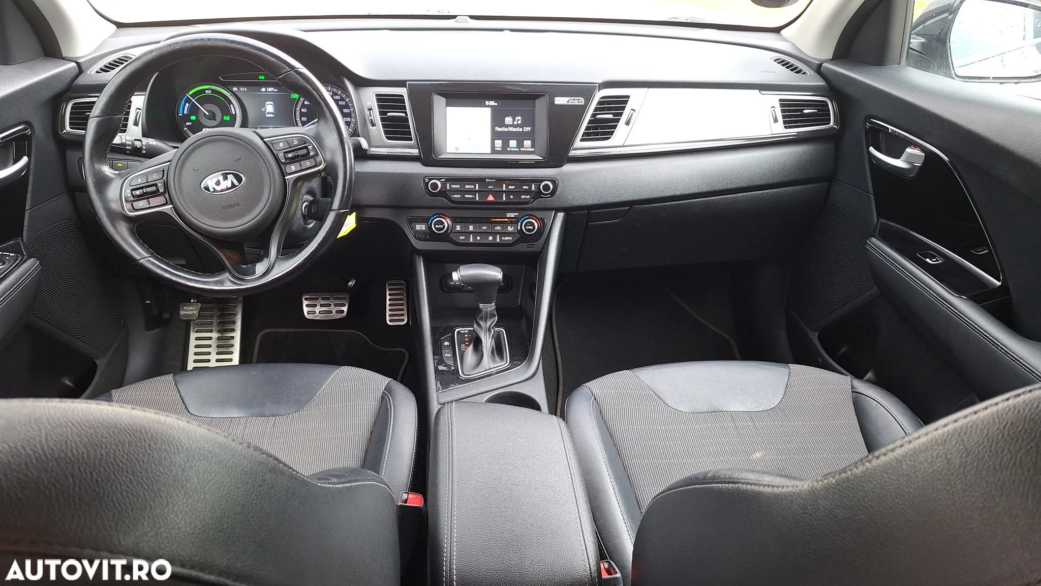 Kia Niro - 12