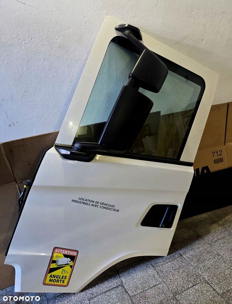 DRZWI LEWE SCANIA G CG NTG KOMPLETNE - 2