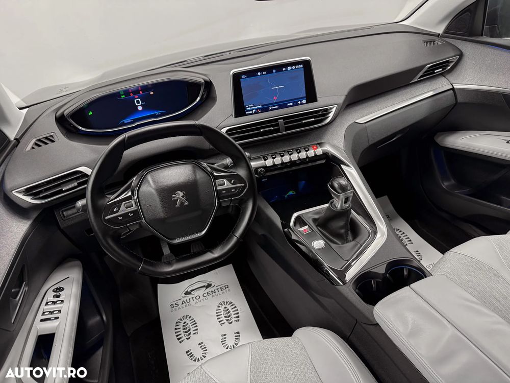 Peugeot 3008 PureTech 130 Stop & Start Allure - 23