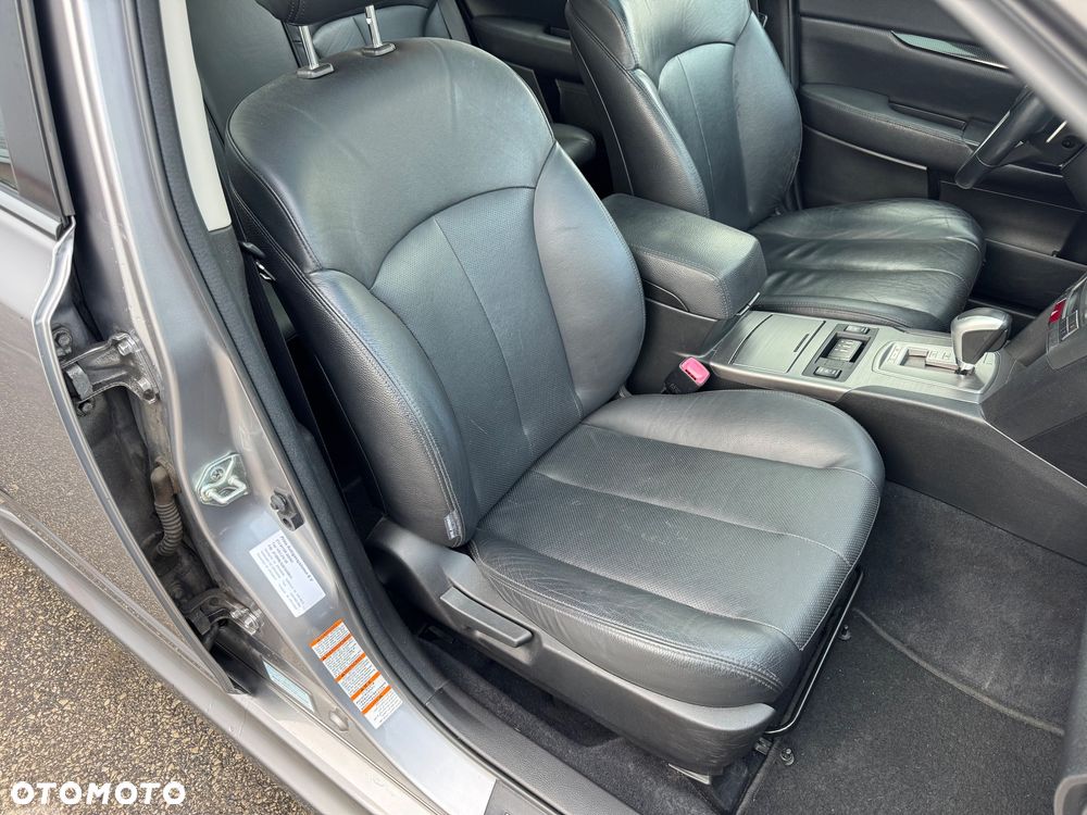 Subaru Legacy 2.5i Lineartronic Sport - 23