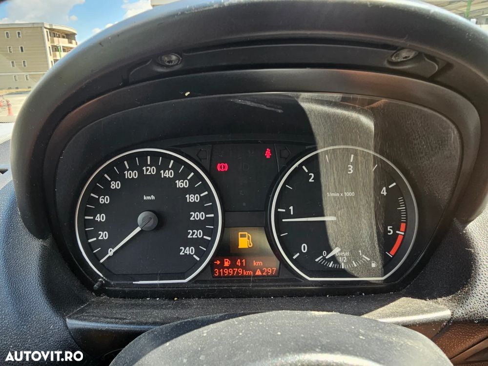 BMW Seria 1 118d - 6