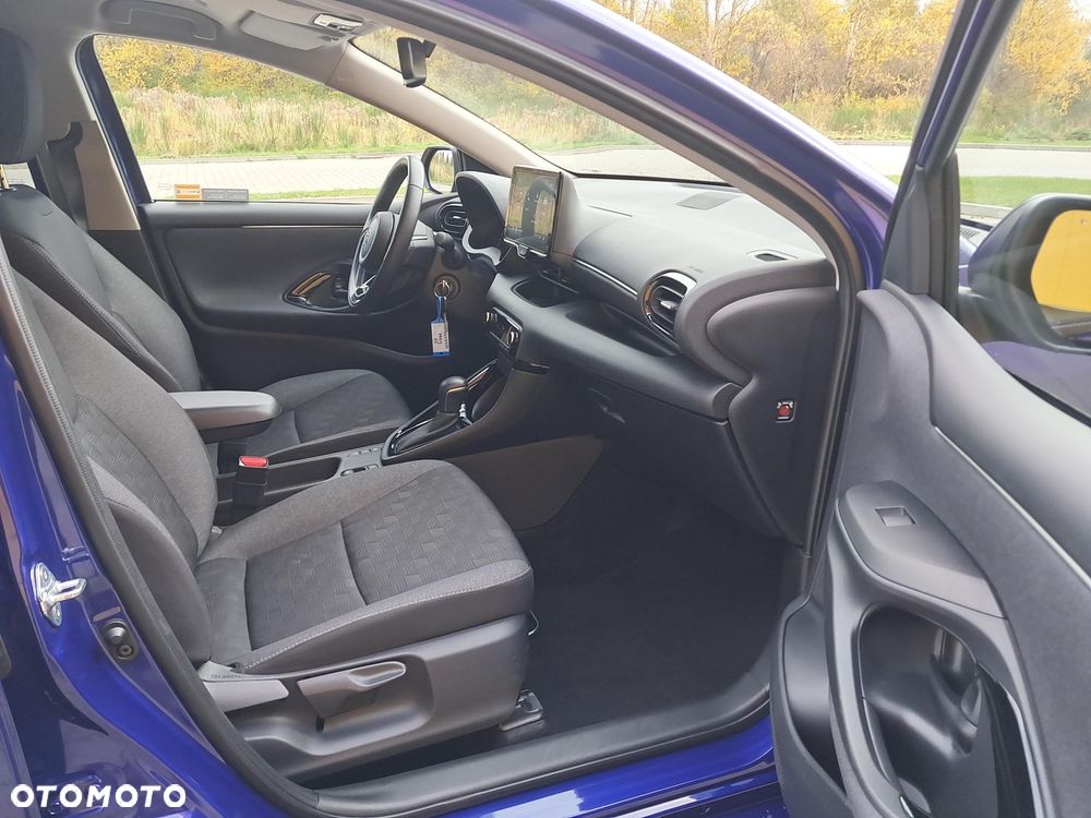 Toyota Yaris Hybrid 1.5 Style - 21