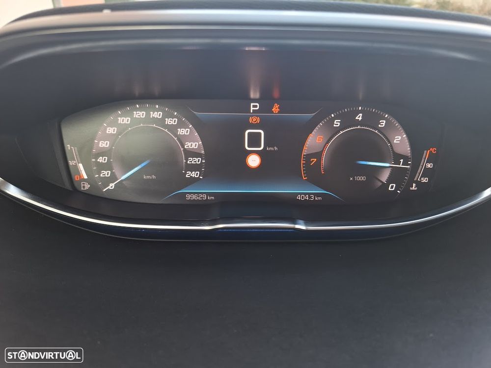 Peugeot 3008 PureTech 130 Stop & Start GPF EAT8 Active Business-Pack - 13