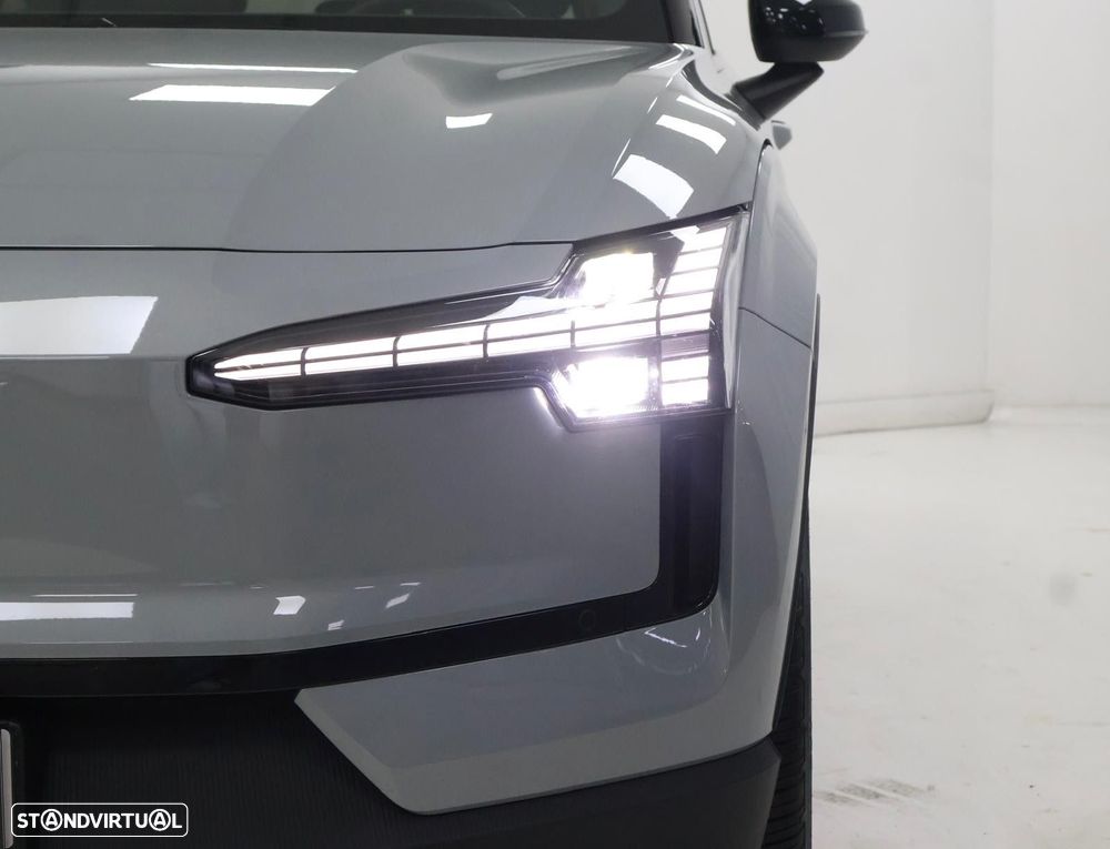 Volvo EX30 69 kWh Single Motor Extended Range Plus - 8