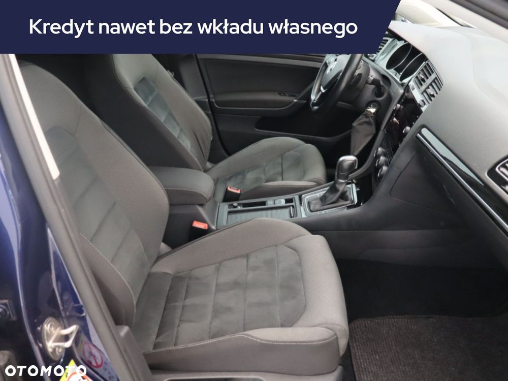 Volkswagen Golf Variant - 11