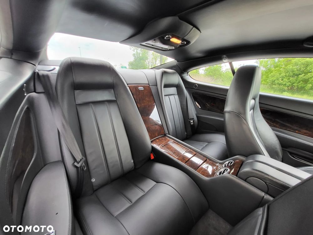 Bentley Continental GT - 14