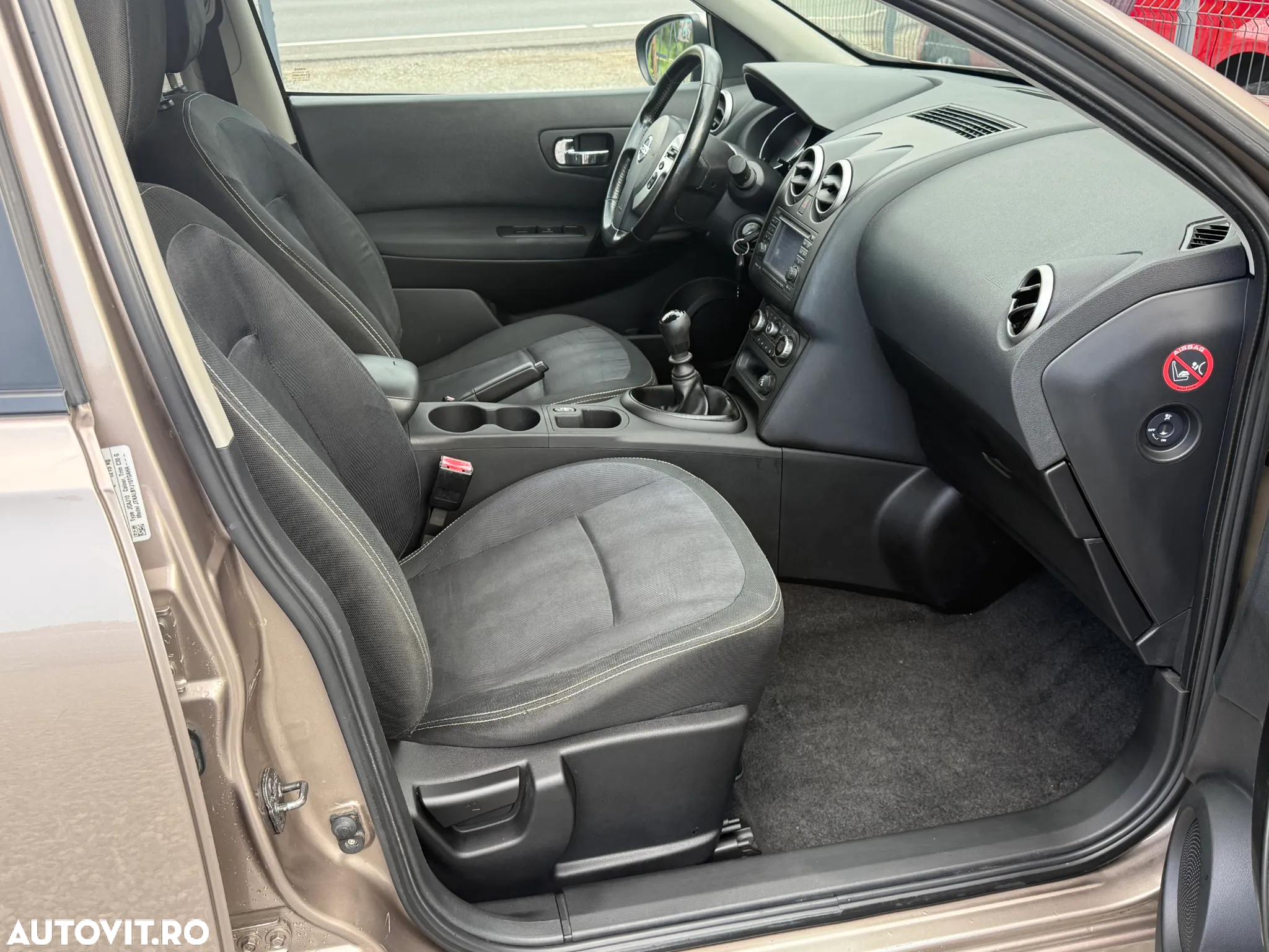Nissan Qashqai 1.5 DCI Start/Stop Tekna - 13