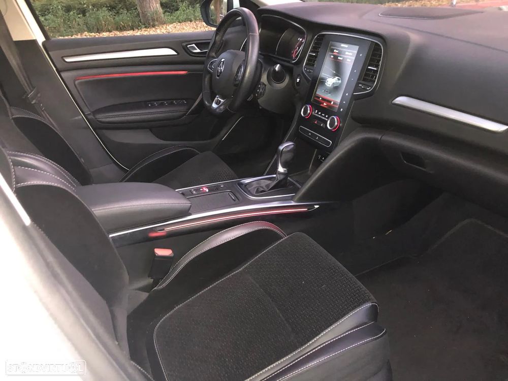 Renault Mégane ENERGY dCi 110 EDC INTENS - 11