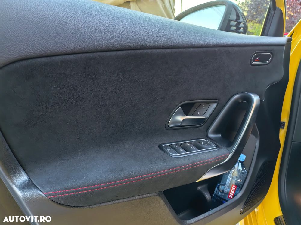 Mercedes-Benz A - 18