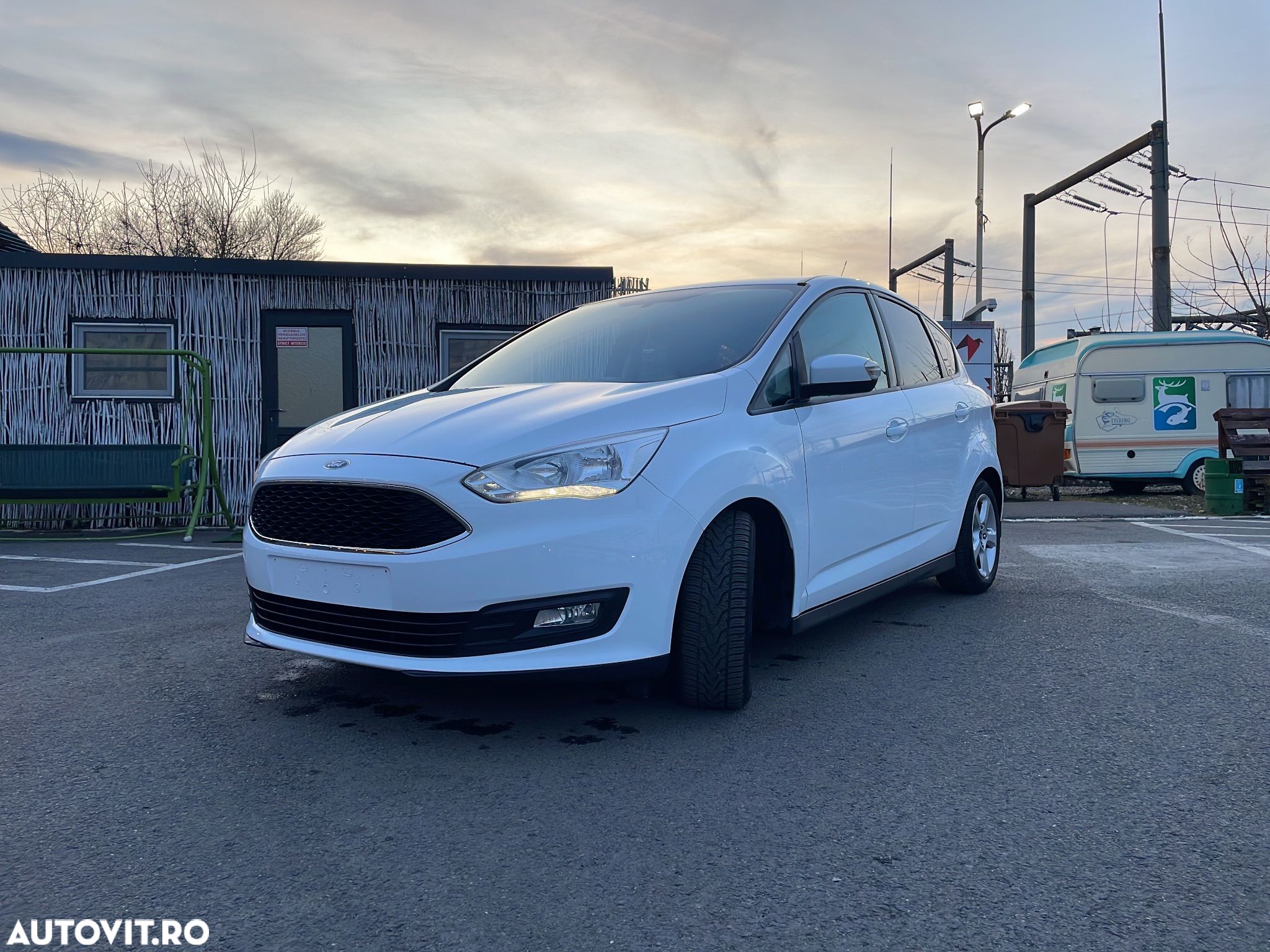 Ford C-Max 1.0 EcoBoost Start-Stopp-System Trend - 1