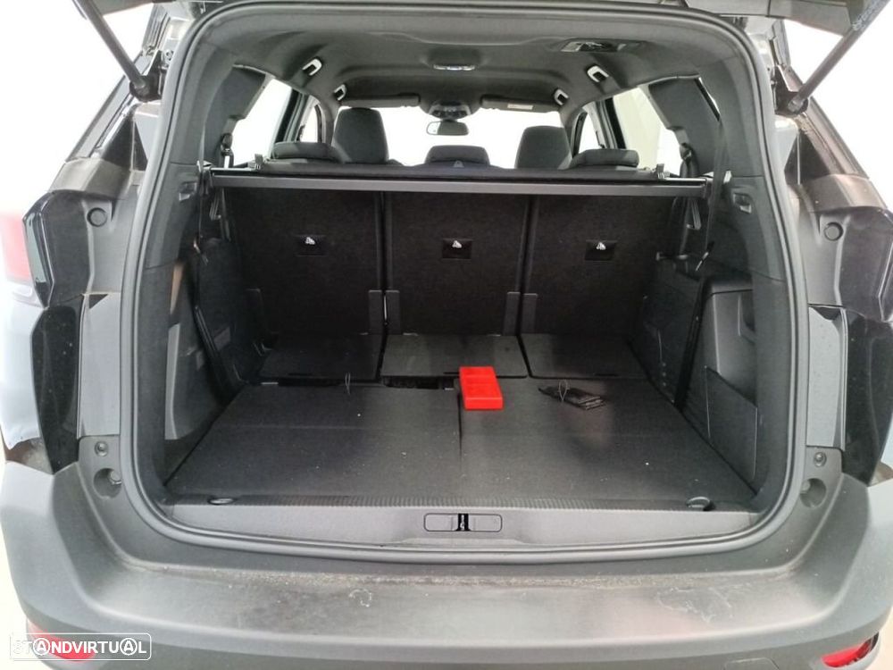 Peugeot 5008 - 11
