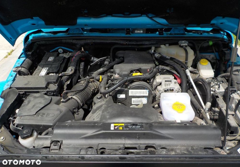 Jeep Wrangler 2.8 CRD Unlim Sahara - 4