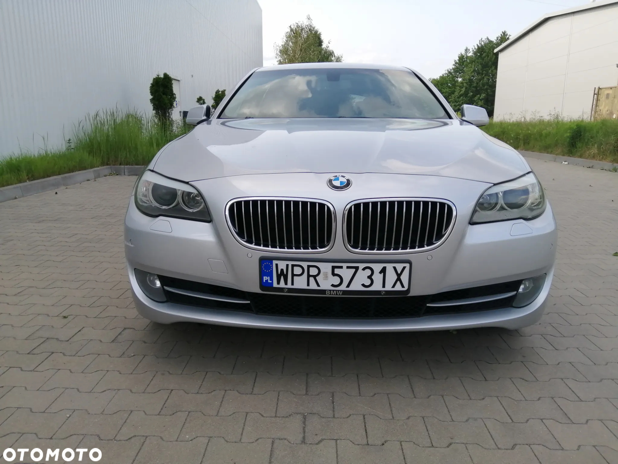BMW Seria 5 525d xDrive - 5