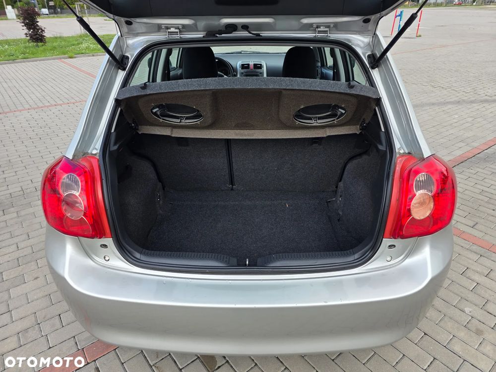 Toyota Auris 1.6 Life - 21