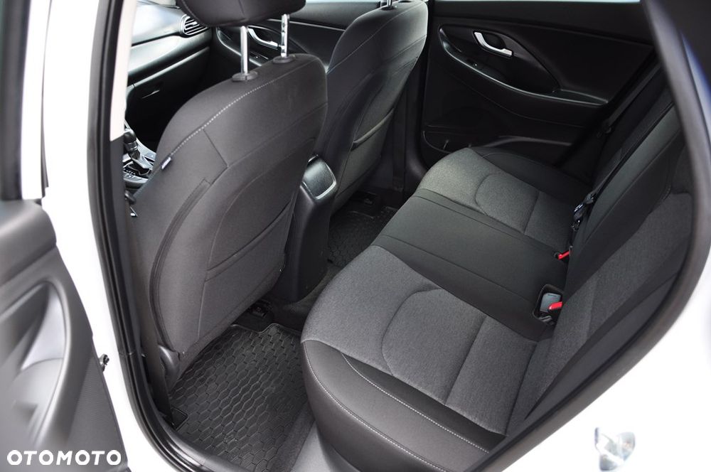 Hyundai i30 1.6 CRDI DCT EDITION 30+ - 25