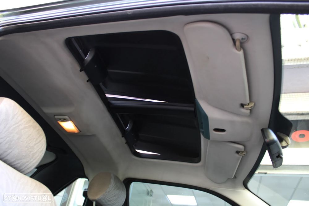 Land Rover Freelander 2.0 di - 40