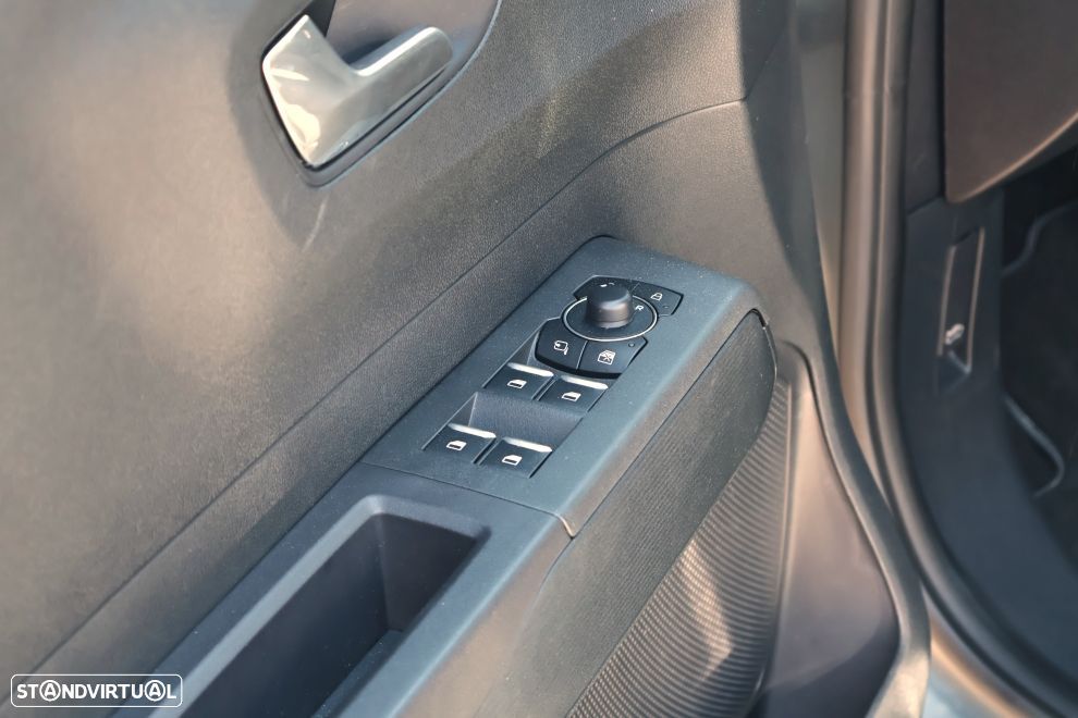 Ford Tourneo Courier 1.0 EcoBoost Active DCT - 17