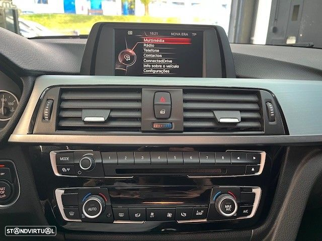 BMW 318 d Touring - 18
