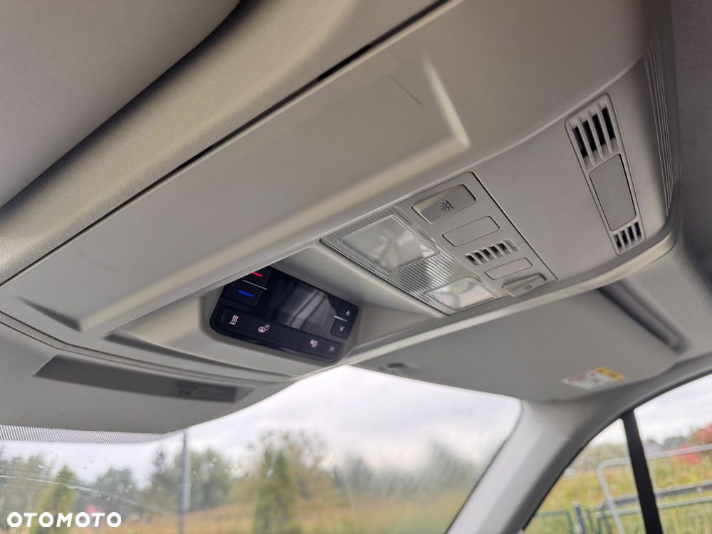 Volkswagen Crafter RWD - 16
