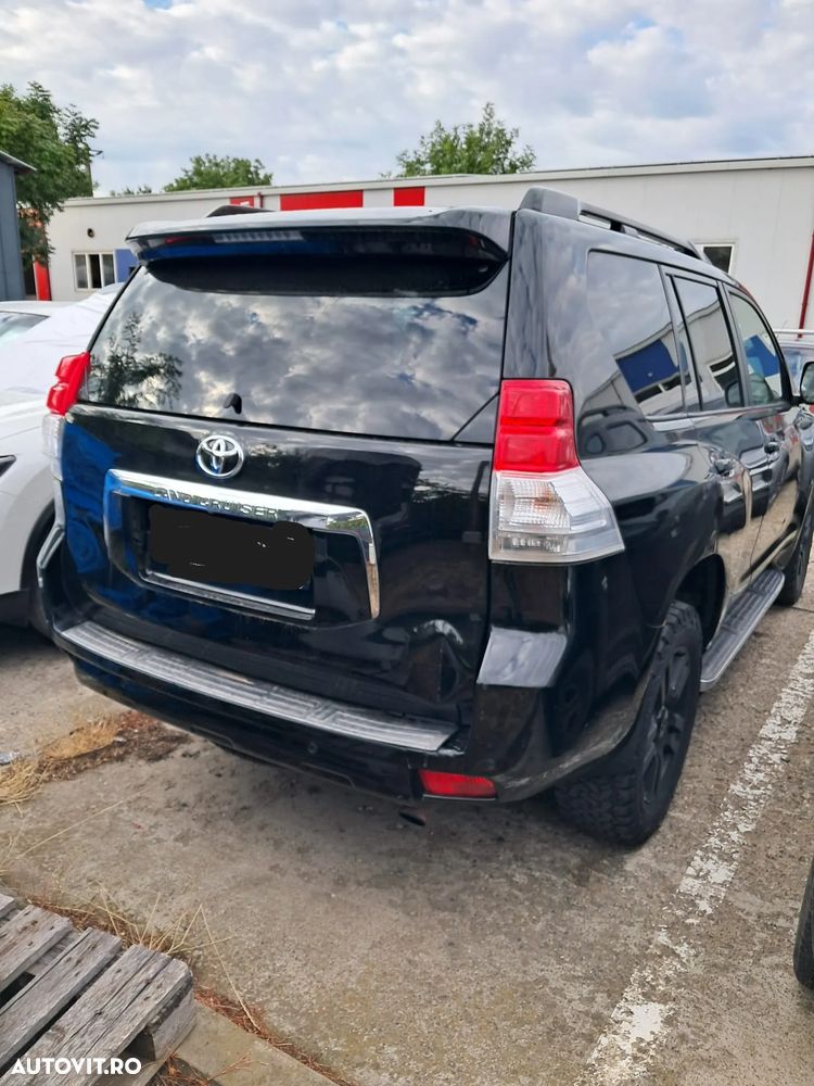 Toyota Land Cruiser 3.0l Turbo D-4D A/T Executive - 11