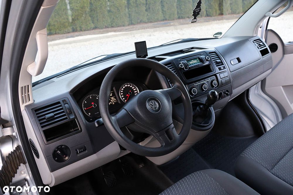 Volkswagen Transporter - 21