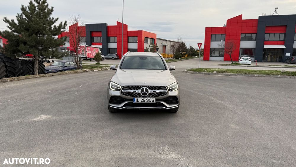 Mercedes-Benz GLC - 1