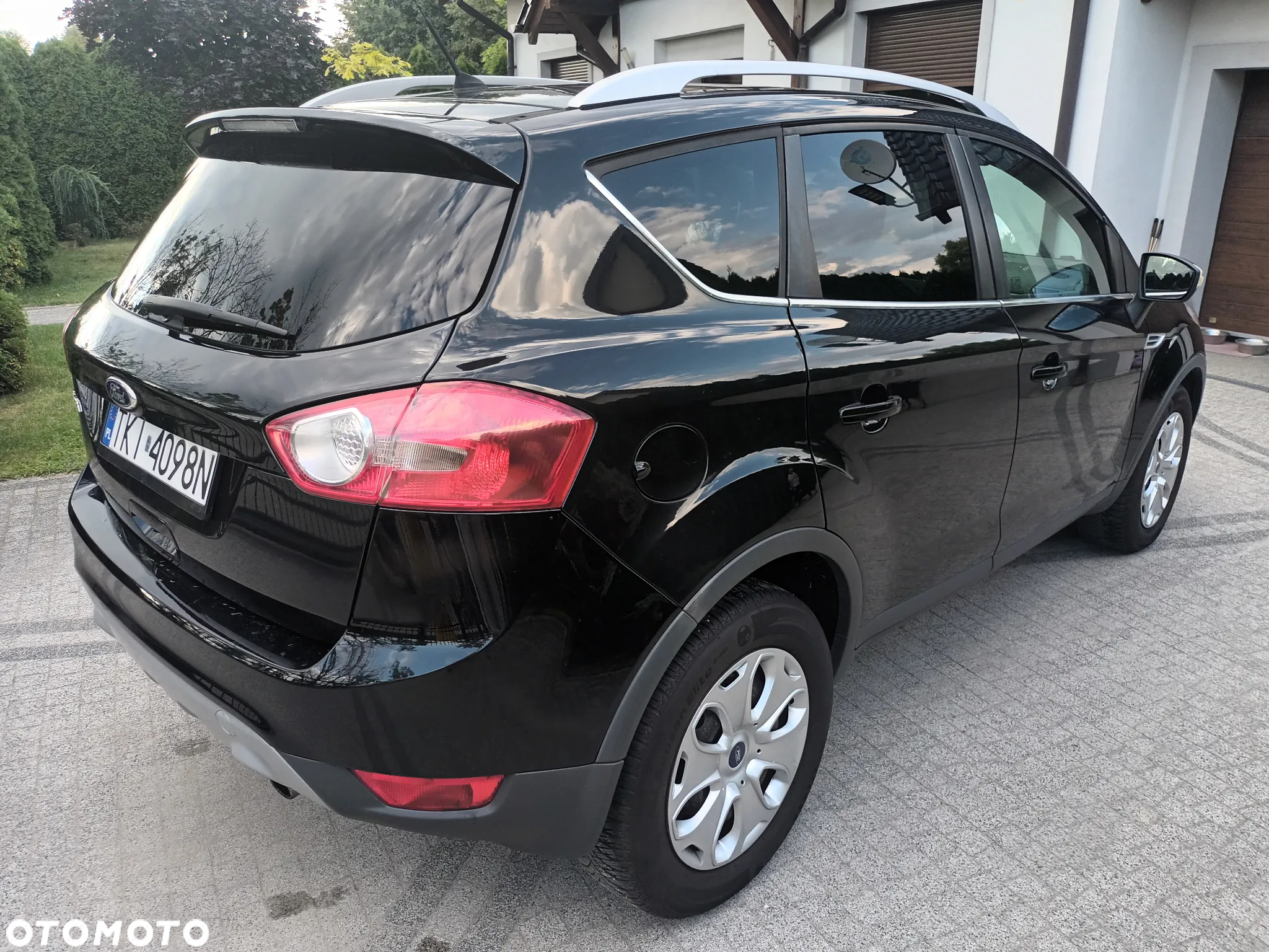 Ford Kuga - 6