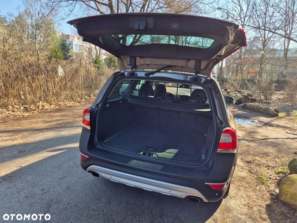 Volvo XC 70 T6 AWD Summum - 32