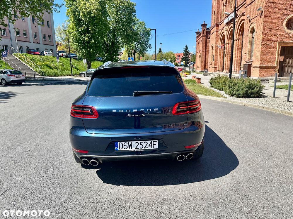 Porsche Macan - 5