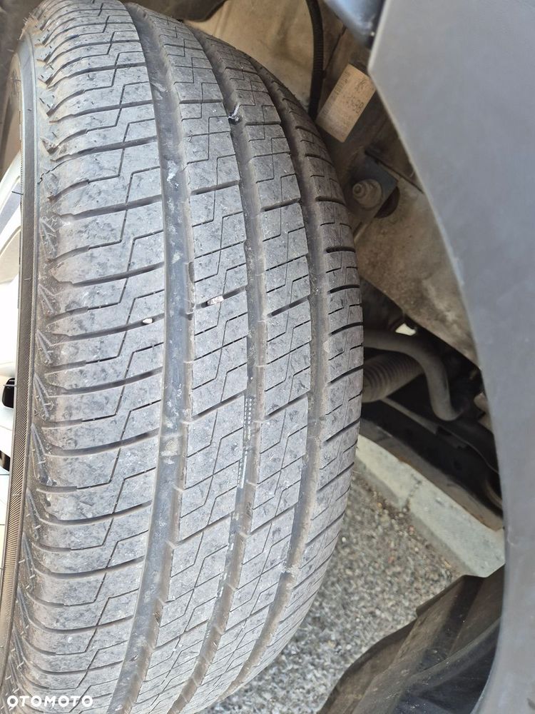 Ford Transit MK8 Lift - 14