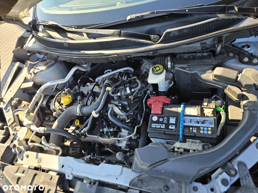Nissan Qashqai - 16